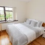 Doonalton House Ferienhaus Carrowmably